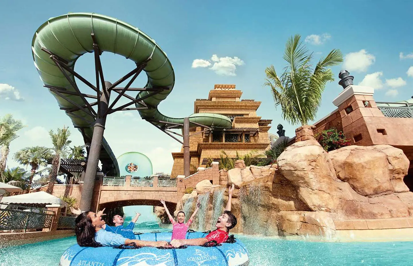 پارک آبی آکونتور Aquaventure Waterpark