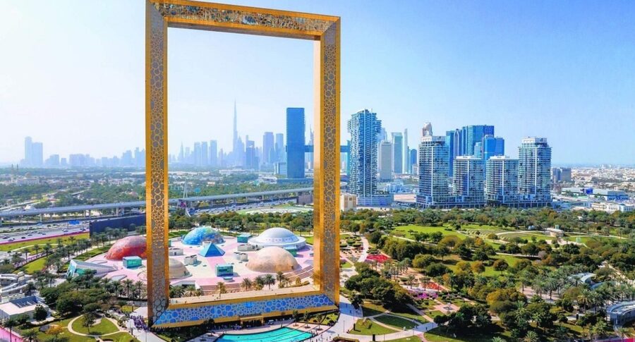 قاب دبی(Dubai Frame)